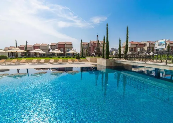 Romance Paris Апартаменты Свети-Влас