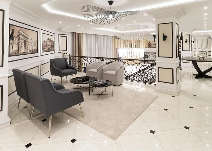 Апартаменты Romance Paris 4*